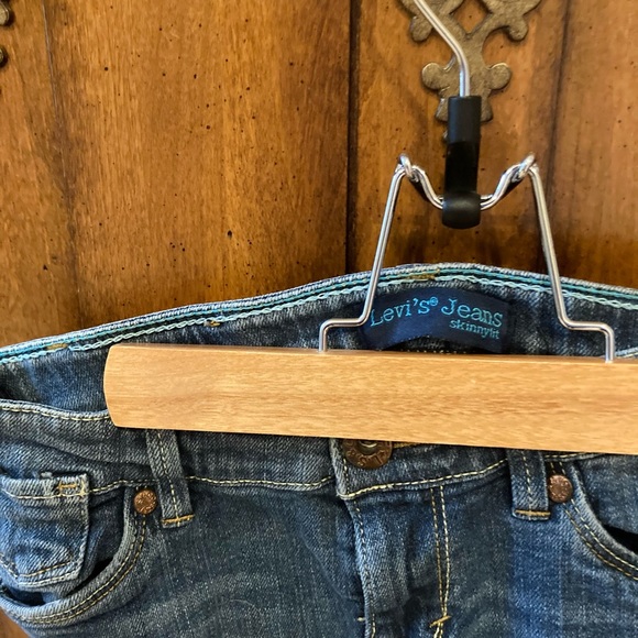 Levis Skinny Fit Jeans - Picture 4 of 9